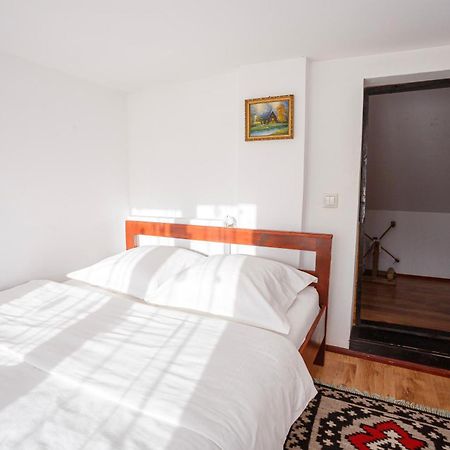 Casa De Vacanta Armi Molidu Екстериор снимка